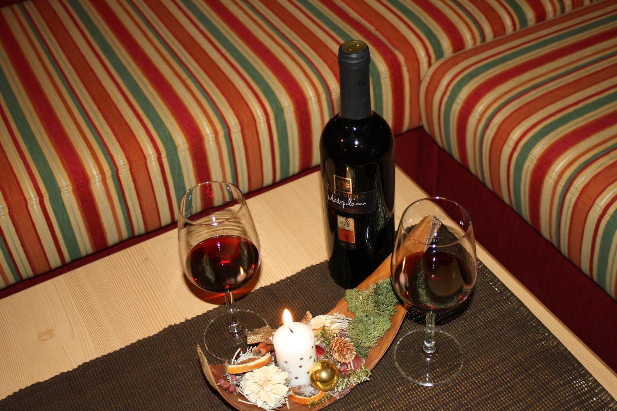שטוהלפלדן Hotel Gasthof Schweizerhaus מראה חיצוני תמונה