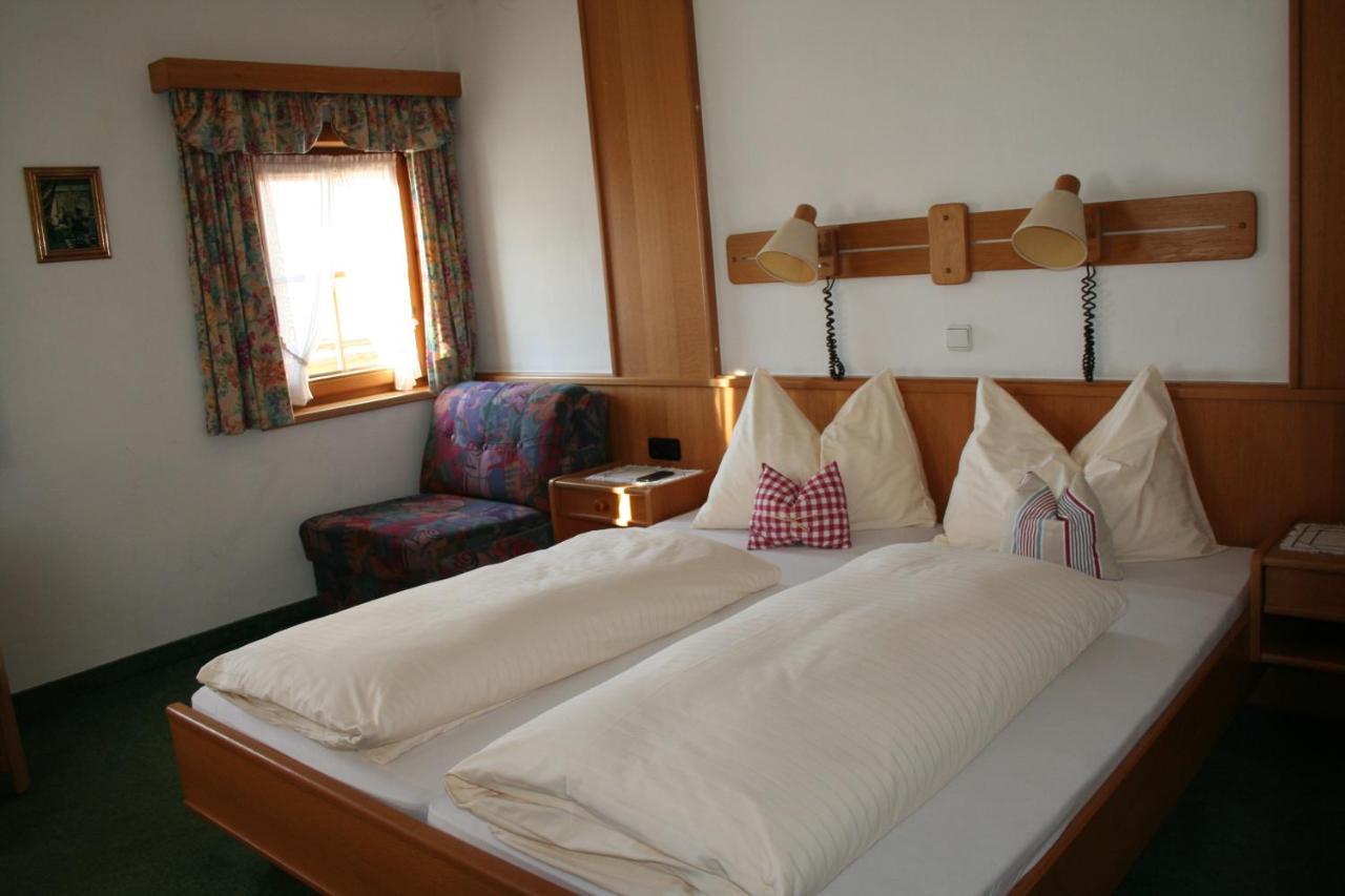 שטוהלפלדן Hotel Gasthof Schweizerhaus מראה חיצוני תמונה