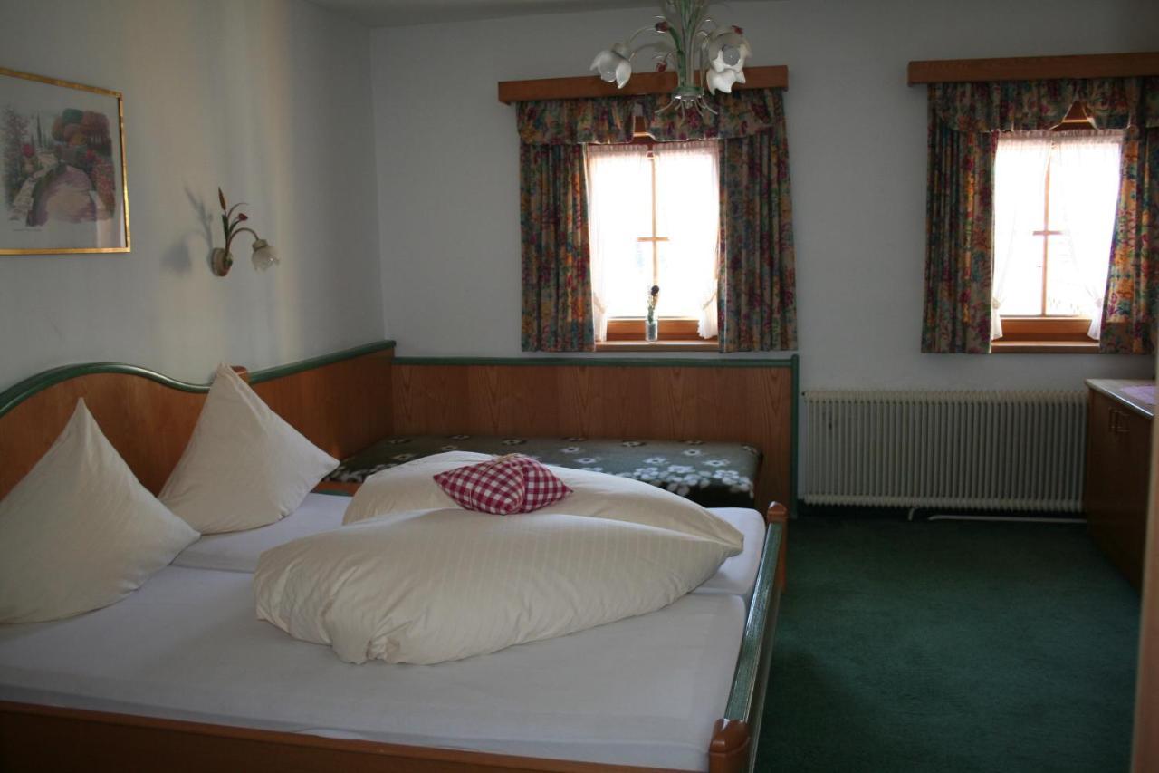 שטוהלפלדן Hotel Gasthof Schweizerhaus מראה חיצוני תמונה