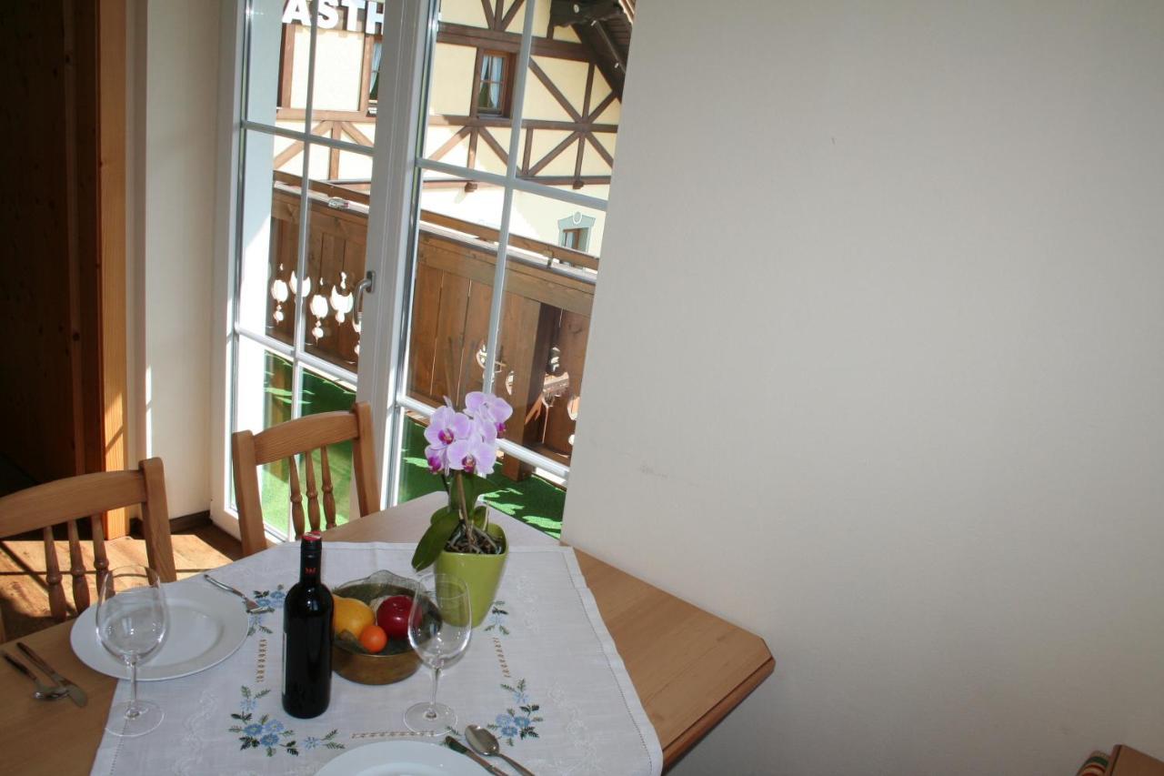שטוהלפלדן Hotel Gasthof Schweizerhaus מראה חיצוני תמונה