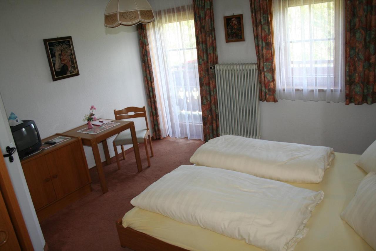 שטוהלפלדן Hotel Gasthof Schweizerhaus חדר תמונה